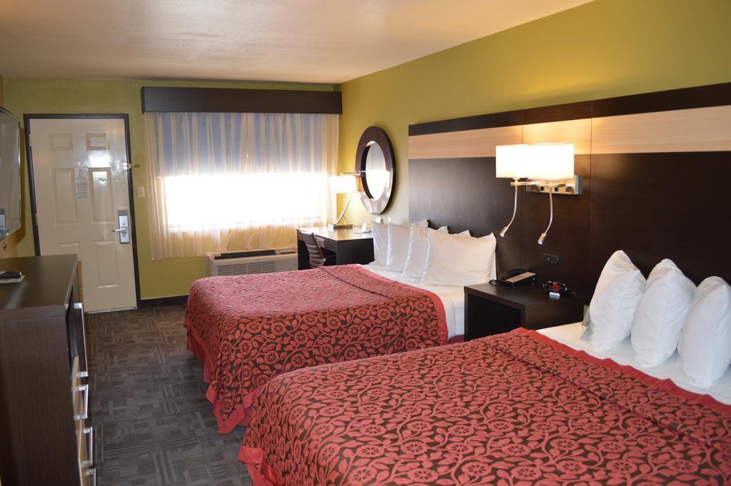 Days Inn By Wyndham Carlsbad Quarto foto
