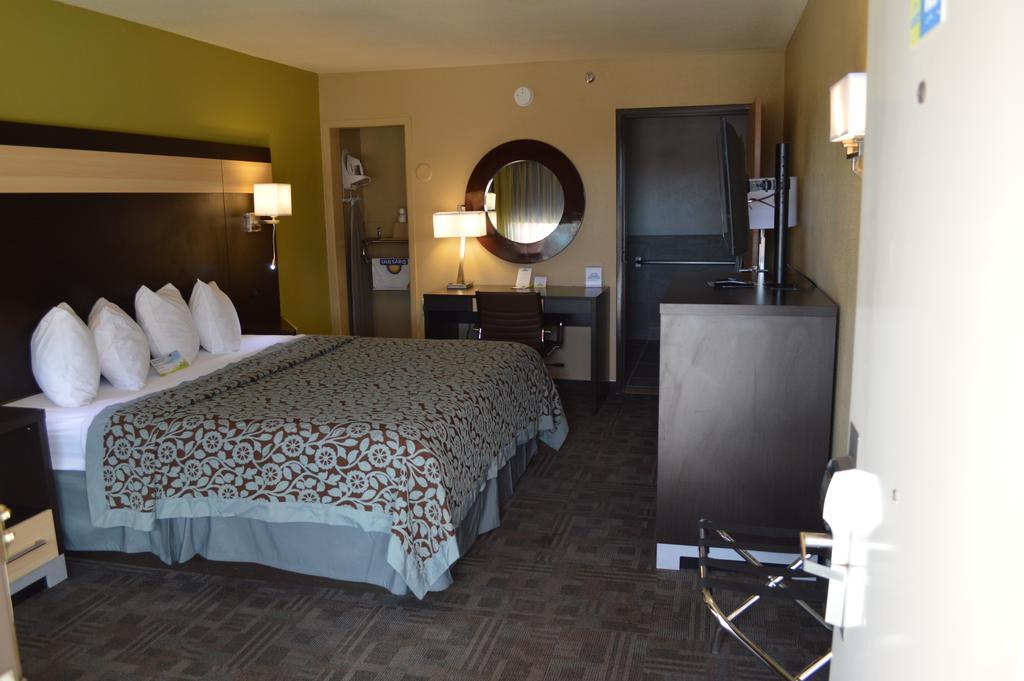 Days Inn By Wyndham Carlsbad Quarto foto